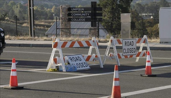 Un muerto y tres heridos en universidad de Arizona, EUA