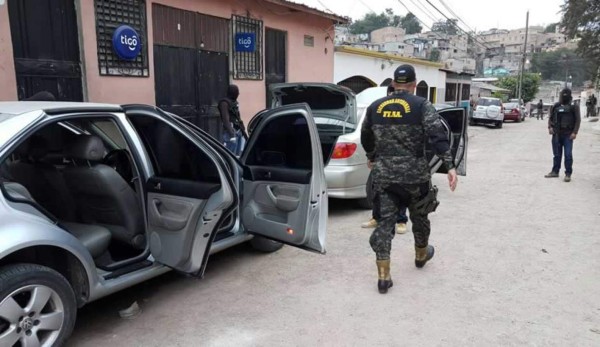 Fusina decomisa seis granadas de fragmentación en Tegucigalpa
