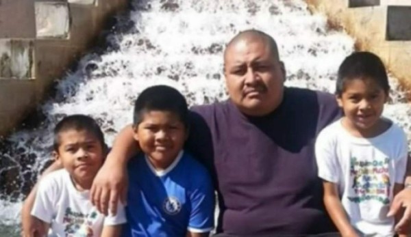 Padre hispano sospechoso de matar a sus tres hijos en EUA