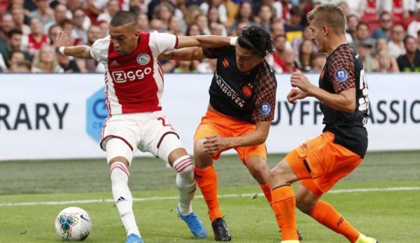 Liga de Holanda anuncia el fin de la temporada debido al coronavirus
