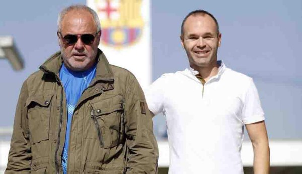 Padre de Iniesta causa revuelo al hablar del futuro de su hijo