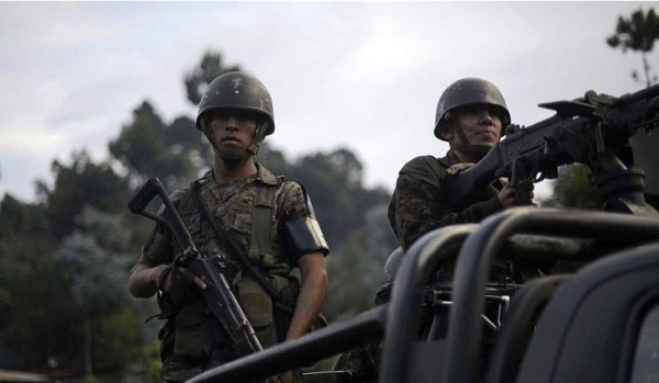 Supuestos narcos secuestran a cinco militares en Guatemala