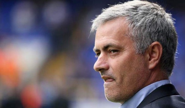 El Chelsea expresa su 'pleno apoyo' a Mourinho a pesar de los resultados