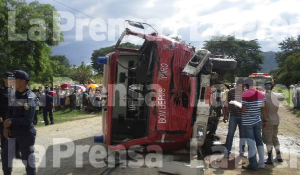 A 17 sube cifra de muertos en accidente vial en Yoro