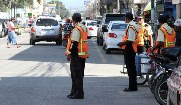 Buscan mantener el orden en Puerto Cortés