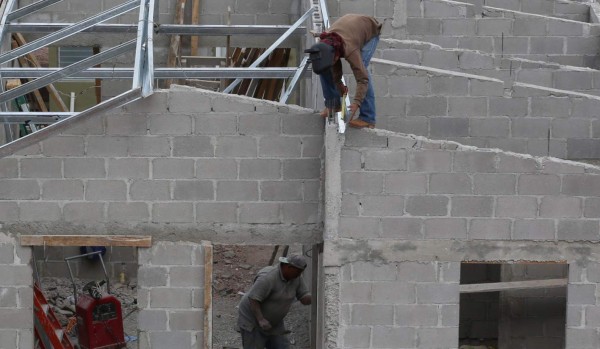 Honduras tiene un déficit habitacional de un millón de casas