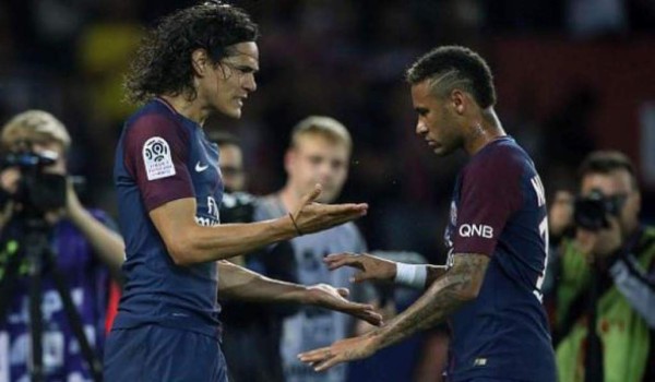 Neymar estalla y hace una exigencia al PSG sobre Cavani