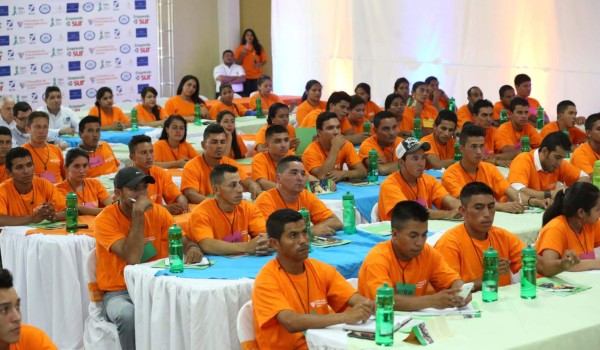 Realizan segundo encuentro de jóvenes emprendedores en Francisco Morazán