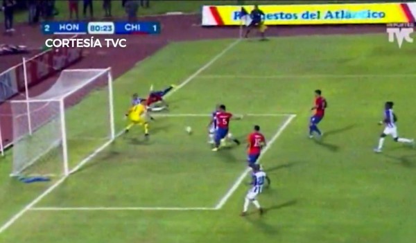 VIDEO: Jonathan Rubio dio el triunfo a Honduras ante Chile con este gol