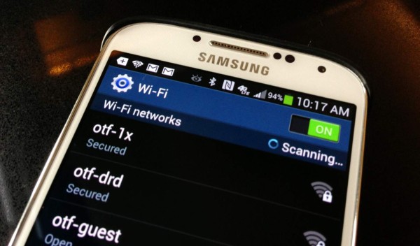 Los riesgos al conectarse en un Wifi público