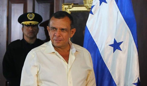 Fiscalía de EUA vincula a expresidente de Honduras al narcotráfico