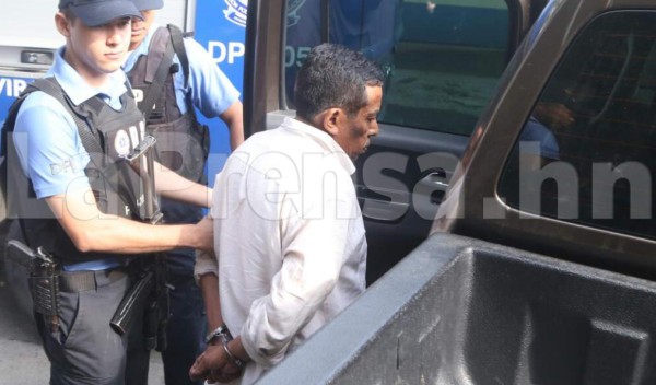 Trasladan a Tegucigalpa al Doctor Ochoa acusado de lavado de activos
