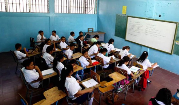 Subir índices de matemáticas, reto de escuelas sampedranas