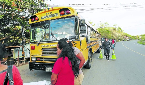 Otro muerto en asalto a autobús en la capital de Honduras