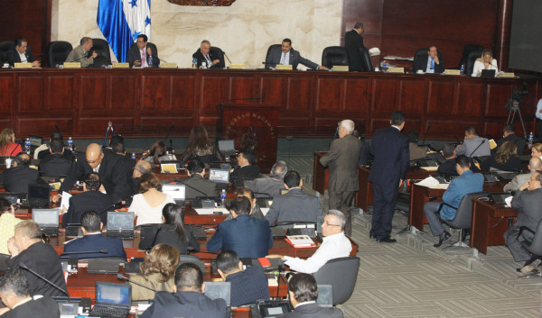 PN se queda con la mayoría de comisiones