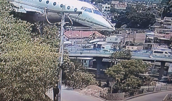 Publican foto del momento exacto de la caída del avión en Toncontín