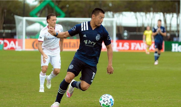 El Sporting Kansas City de Roger Espinoza pasa a octavos de torneo 'MLS is Back'