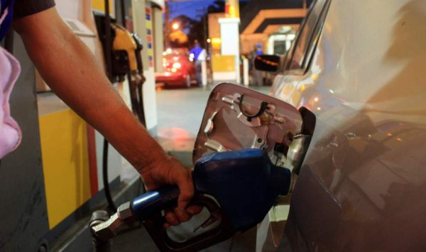 Gasolina en Honduras llega a su séptimo aumento