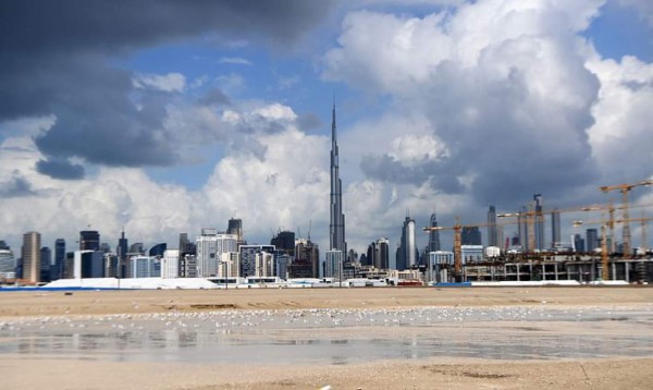 Dubai crea lluvias torrenciales para combatir ola de calor usando la tecnología