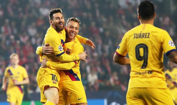 Video: Barcelona logra sufrido triunfo ante Slavia Praga y es líder de su grupo en la Champions