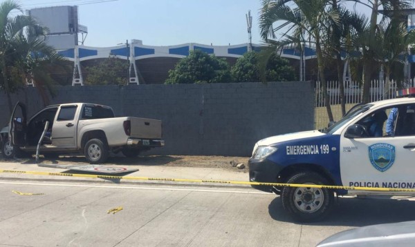 Acribillan a un transportista dentro de su vehículo en San Pedro Sula
