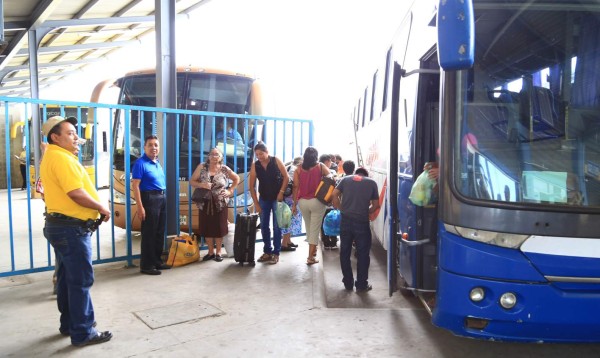 Transporte interurbano hondureño no contempla aumentar tarifas