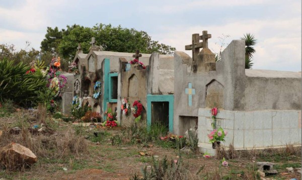 Hondureños protestan por explotación minera en cementerio de Copán