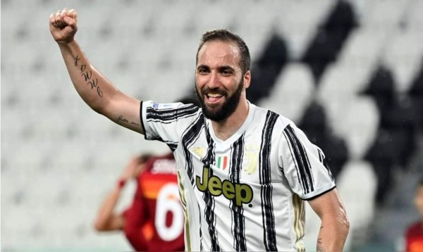 Higuaín rescinde contrato con la Juventus y se va al Inter Miami de Beckham