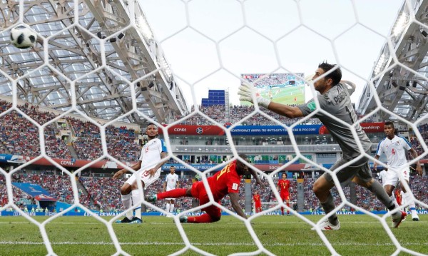 Panamá es goleada por Bélgica en su debut en el Mundial