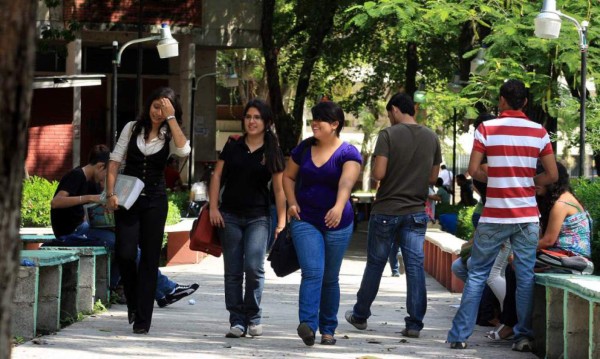 Proponen reiniciar las clases en la Unah el próximo lunes