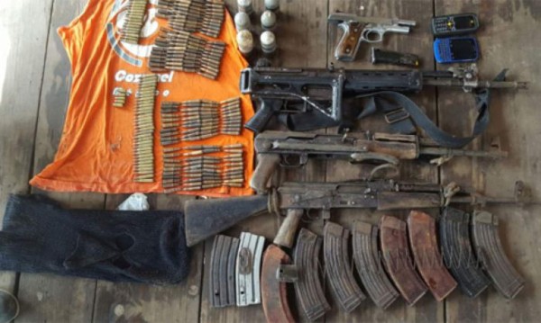 Decomisan fusiles y granadas en La Mosquitia