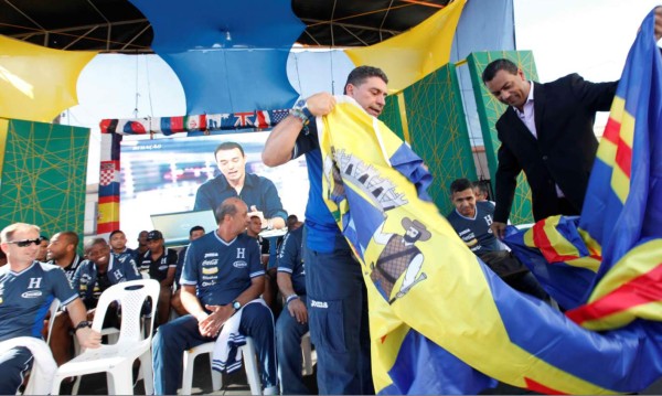 Con punta y capoeira reciben a Honduras en Porto Feliz, Brasil