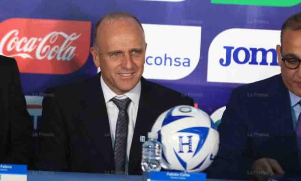 Fabián Coito fue presentado como nuevo entrenador de la selección de Honduras
