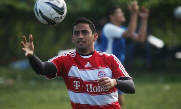 Futbolista hondureño huye del país por temor a su vida