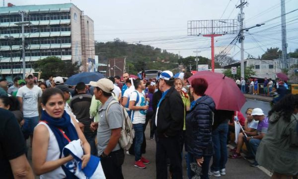 Marcha de antorchas contra la corrupción en Tegucigalpa