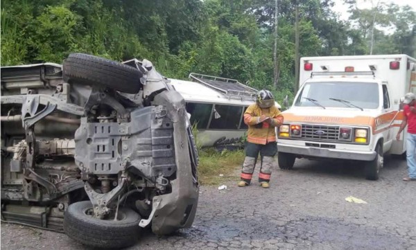 Accidente vial deja 11 heridos en La Entrada, Copán