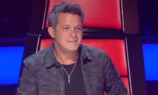 Concursante de 'La Voz' en España hace llorar a Alejandro Sanz