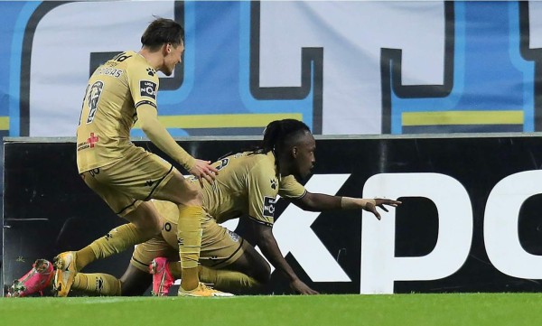 Alberth Elis le hizo un gol al Porto en el estadio Do Dragao. Foto EFE