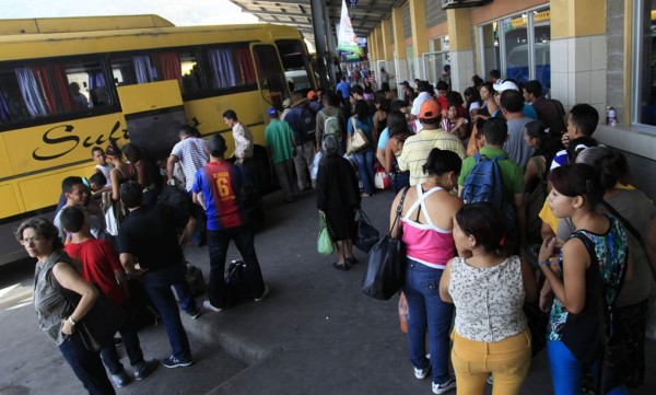 Aumenta número de viajeros en la Terminal de San Pedro Sula