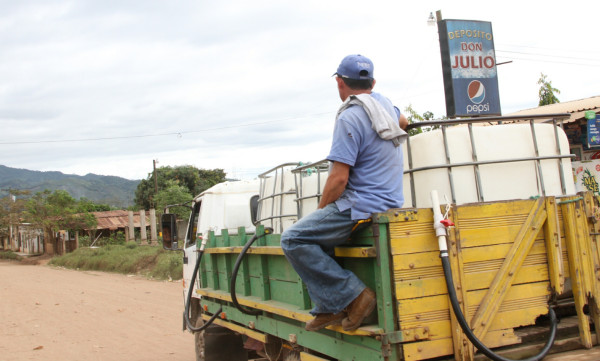 Cofradía sobrevive en medio de múltiples carencias