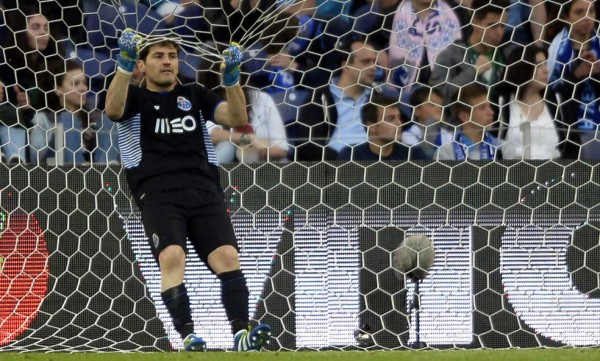 Casillas comete otro error y el Porto pierde ante Sporting de Lisboa