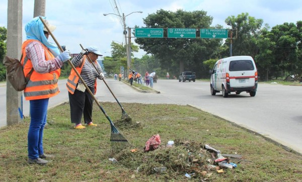 Intensifican limpieza en 36 bulevares de SPS