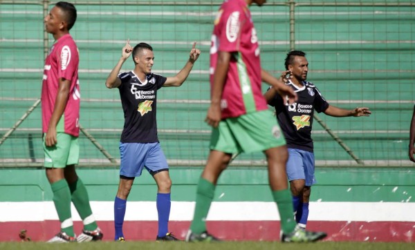 Honduras Progreso golea en amistoso al Marathón