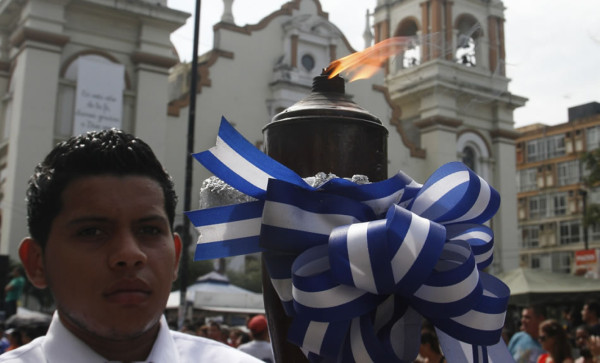 Honduras celebra con desfiles los 192 años de su independencia