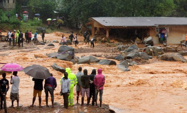 Más de 300 muertos dejan inundaciones en Sierra Leona  