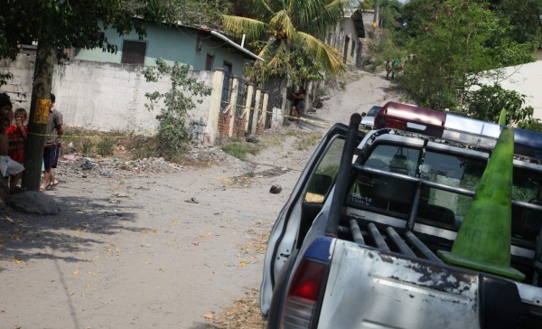 A balazos ultiman a empleada de tortillería