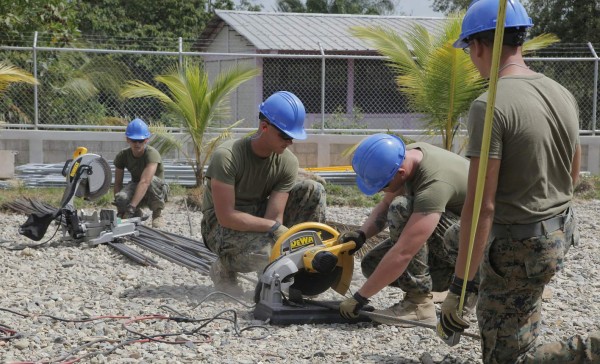 Estados Unidos empieza ejercicios humanitarios en Colón