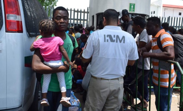 Detienen a 136 migrantes en México, varios de ellos menores hondureños