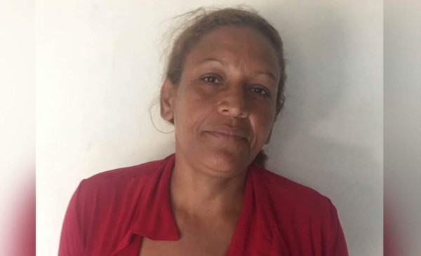 Cae mujer acusada de falsificar antecedentes policiales en San Pedro Sula