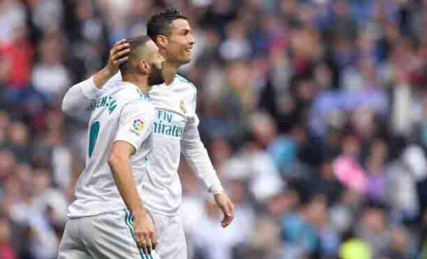 El gran gesto de Cristiano Ronaldo con Benzema en el Santiago Bernabéu